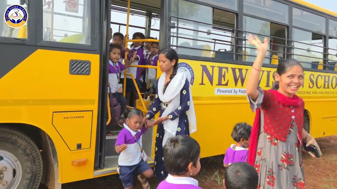 🌿 Nursery Kids Nature Walk | Learning from Nature | Outdoor Activity 🌼