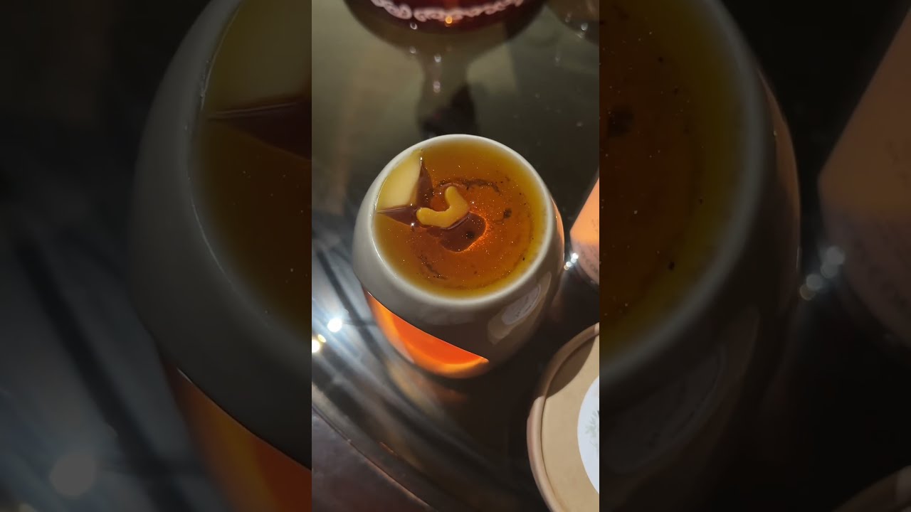 Cozy holiday moments 🕯️✨ 