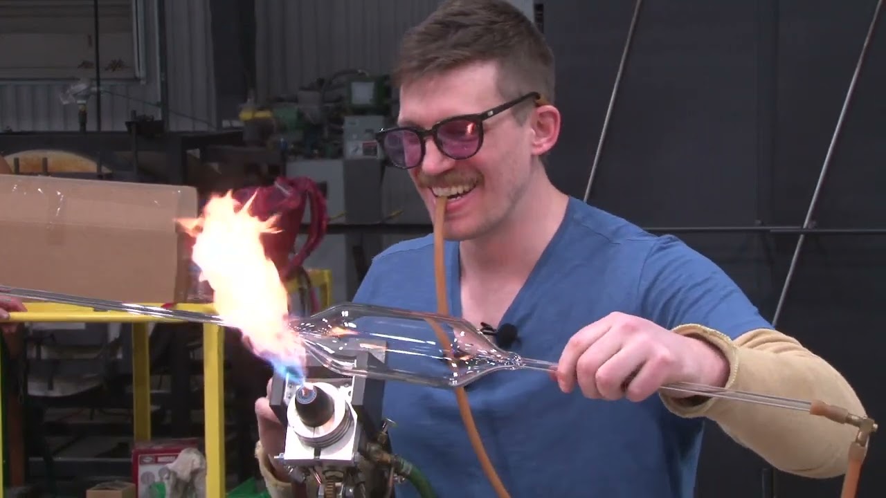 Kiva Ford Demonstration at the 20th International Flameworking Conference, March 18 – 20, 2022