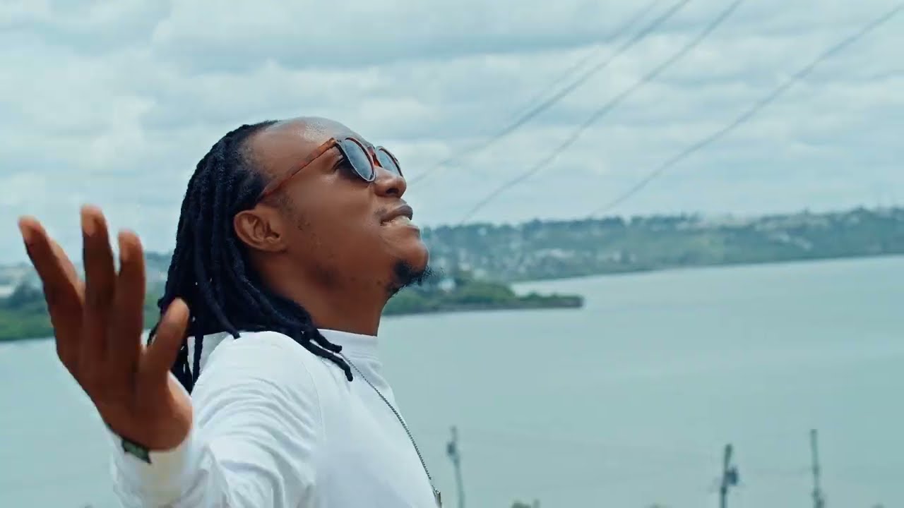 MAMA SIZO ft. PAPAH [ HAPPY PEOPLE - OFFICIAL MUSIC VIDEO]