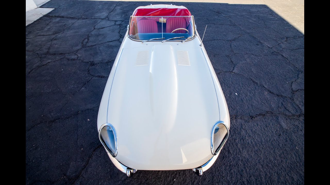 1964 Jaguar E-Type XKE Series 1 3.8L Roadster - Walk-Around & Test