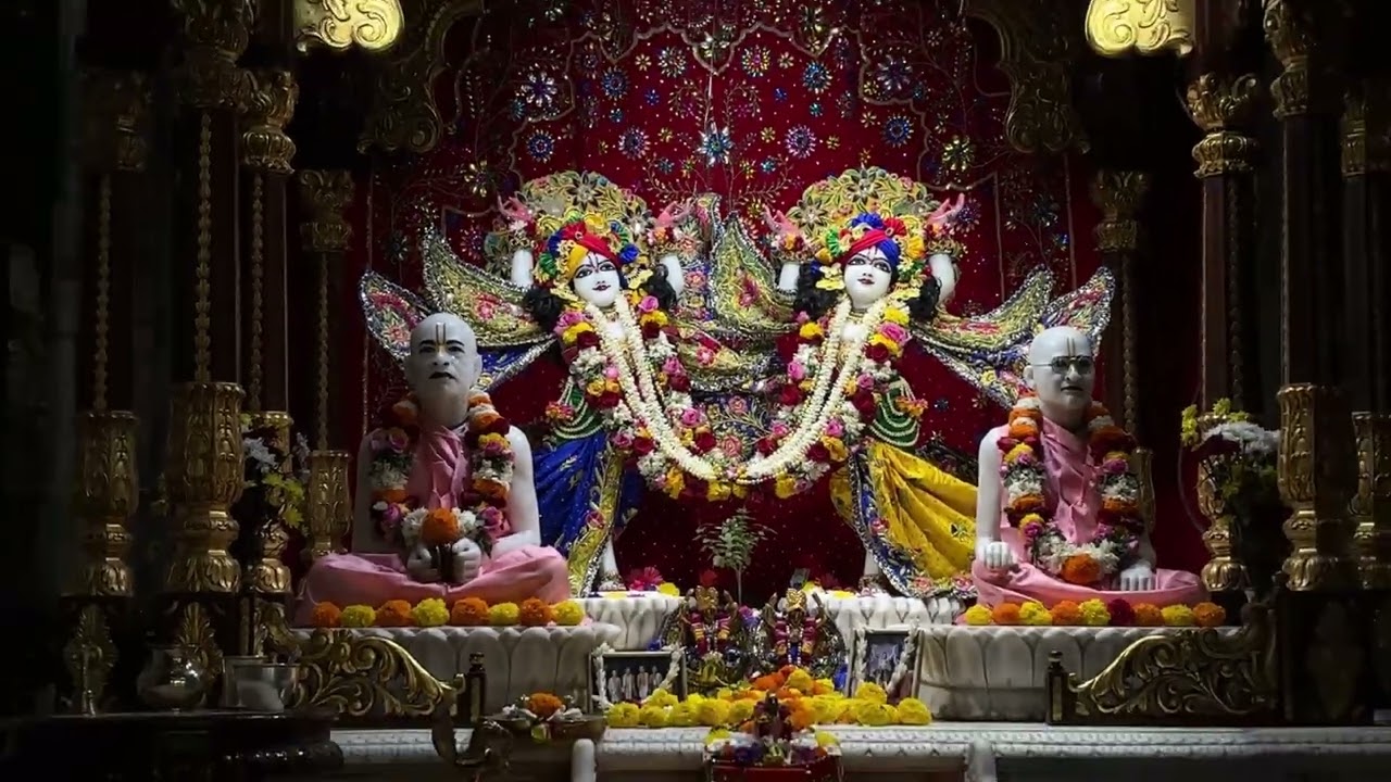 08/02/2026 Mangal Aarti Darshan Radha Rash Bihari￼🙏🏻❤️