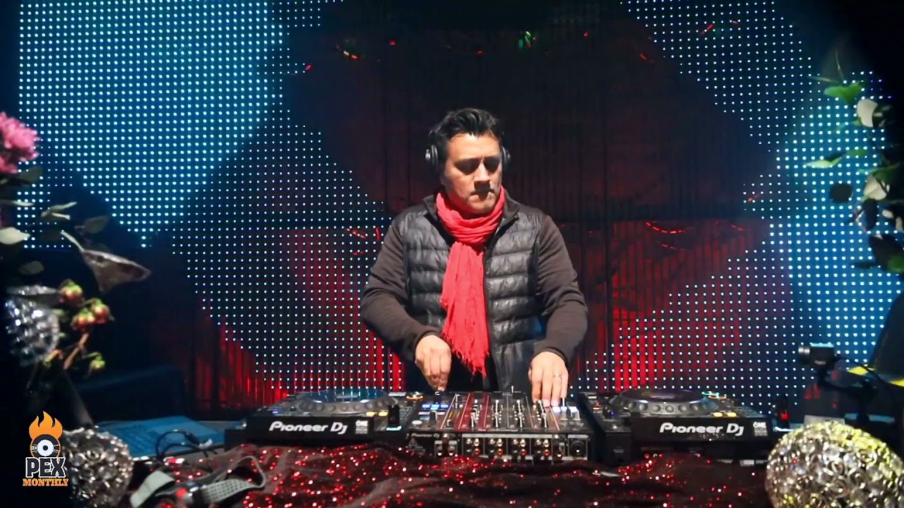PEX - "LOVE IN THE MATRIX" w/Davidson Ospina - Live Stream 2-20-21 auf YouTube ansehen PEX - "LOVE IN THE MATRIX" w/Davidson Ospina - Live Stream 2-20-21 auf YouTube ansehen