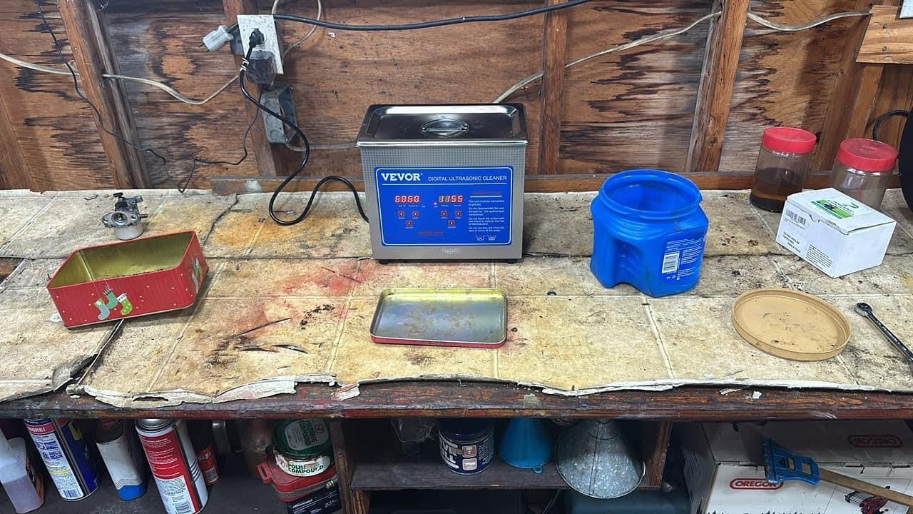 Carb cleaning in the Vevor ultrasonic cleaner - YouTube