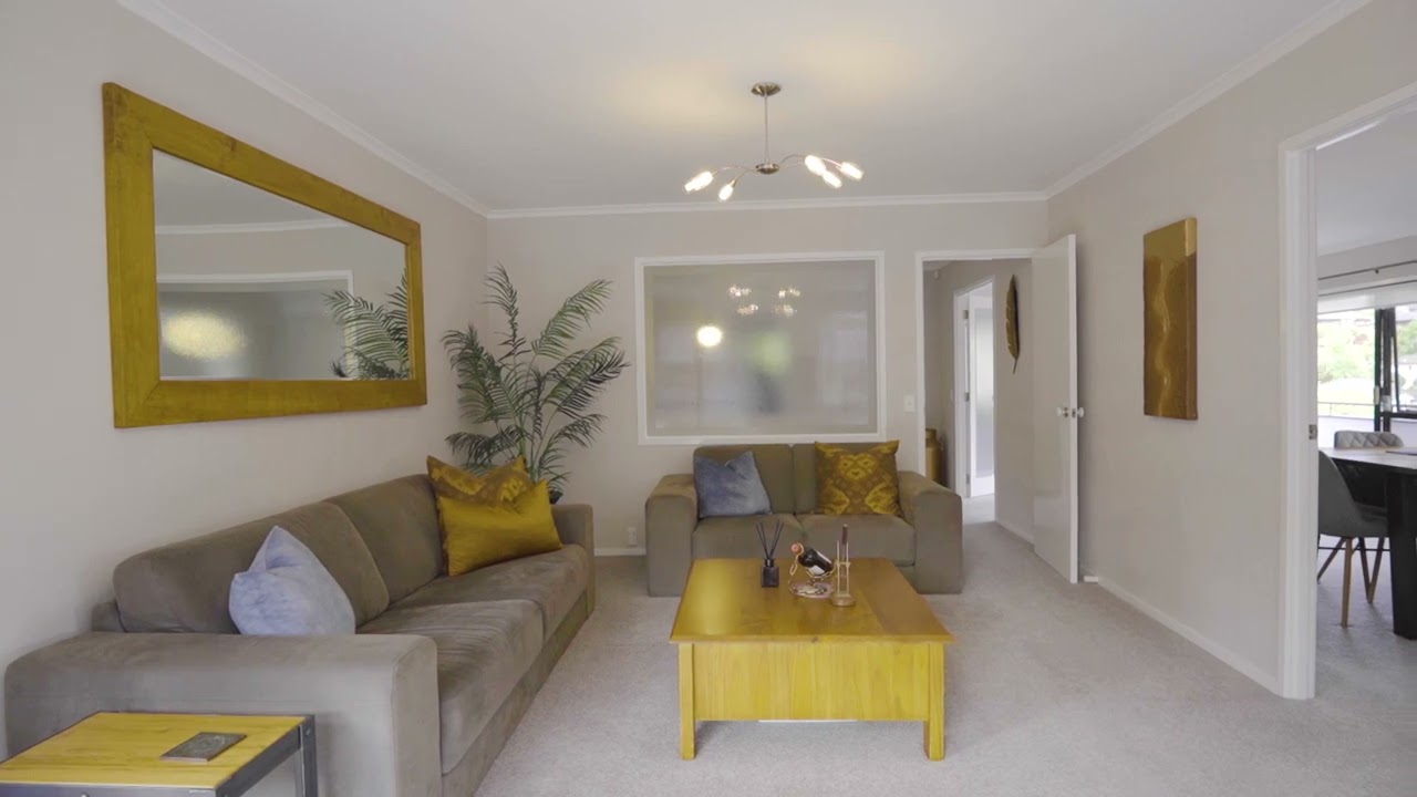 SOLD - 22 Bayside Drive, Browns Bay - Bob Voss and Becky Zhu