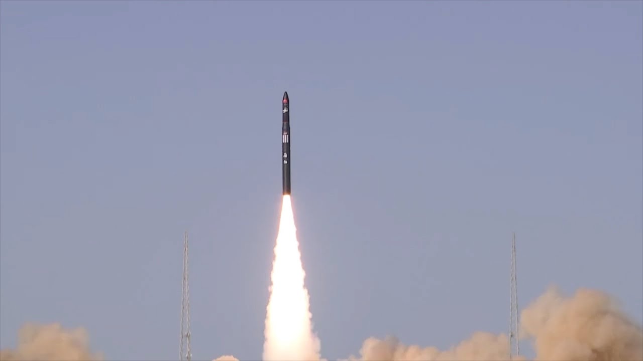 China's commercial rocket CERES-1 completes maiden flight