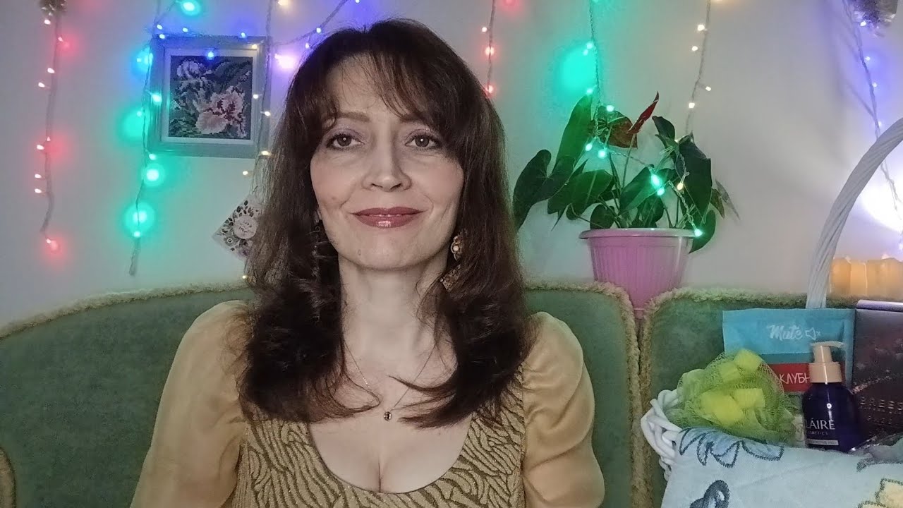 АСМР. 🎁Обзор 🛍 покупок🧦💄. Угощу 🫖 чаем🍬.ASMR. 🎁Review 🛍 of purchases🧦💄. I'll treat you to 🫖 tea🍬. 