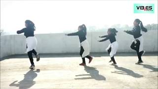 Taki Taki Easy Dance Steps | Ft. DJ Snake Taki Taki | By Goldie Kishore
