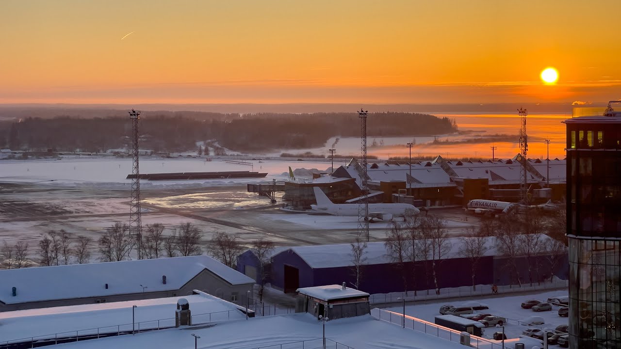 LIVE: Tallinn Airport Webcam | EETN / TLL