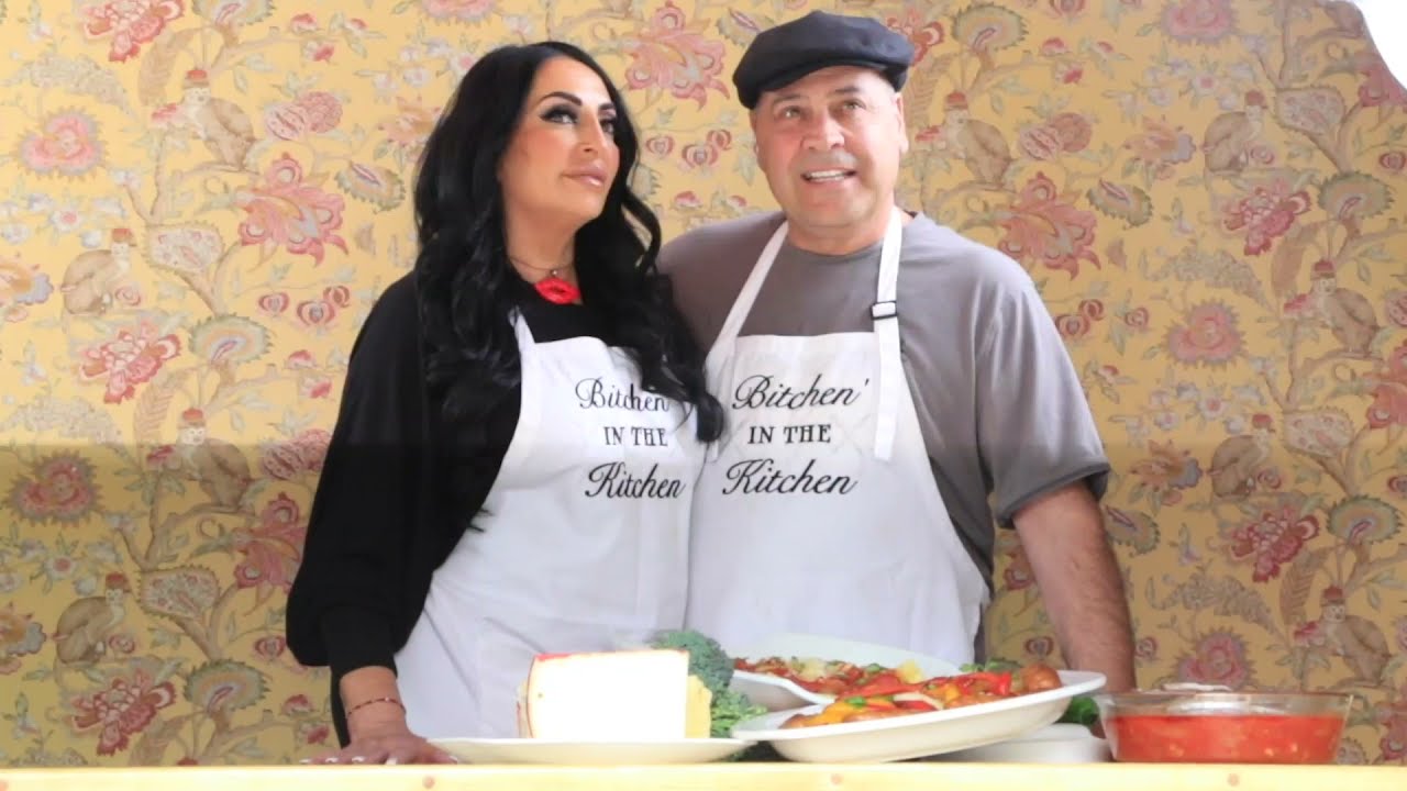 Bitchen' in the Kitchen 2021