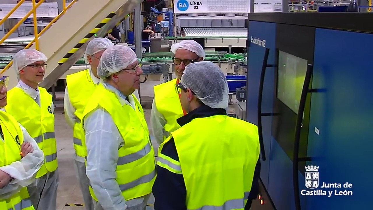 Herrera visita BA Glass en León