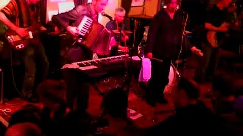 Erin Bardwell live at The Bell Inn, Bath