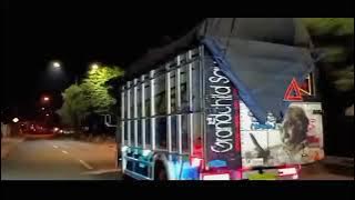 STORY WA TRUCK STUT JAM MEPET🤙