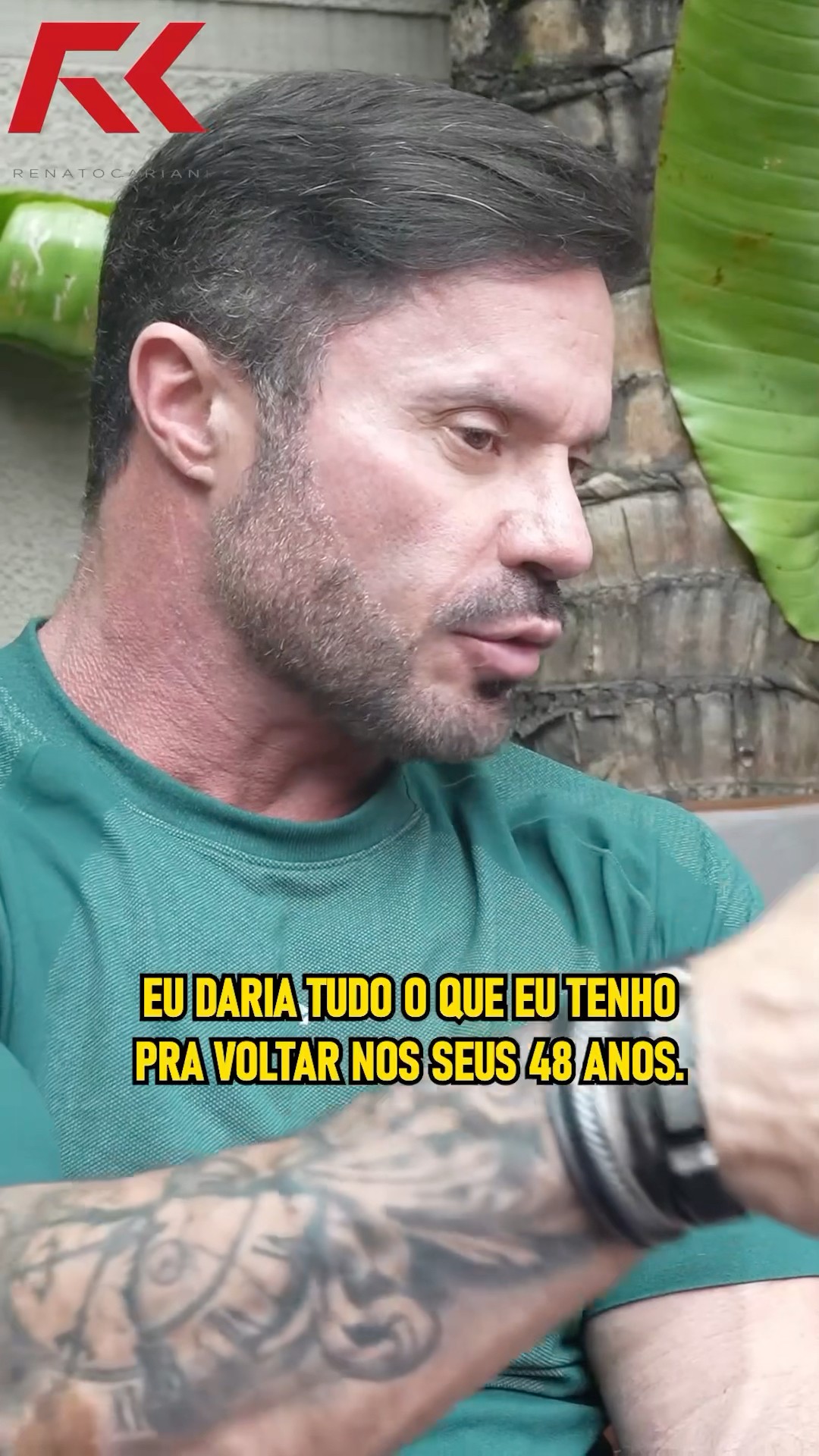 CARIANI DESABAFOU SOBRE SUA VIDA PARA O MAUMAUZK! #renatocariani #maumauzk #desabafo #vida #tempo