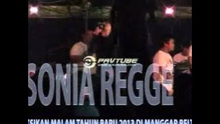 SONIA BAND 2012-2013