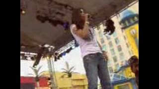 Jujur - Ella @ Hot Fm Big Jam 2007!