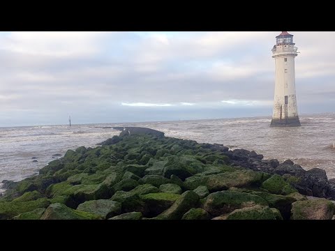 walking in the seafront in Liverpool 4K ASMR