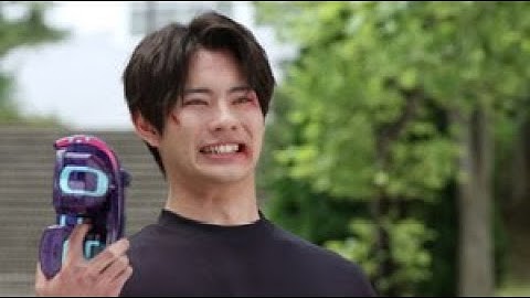 仮面ライダーリバイス　次回予告集