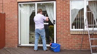 World's Fastest Window Cleaner Still Going Strong At 62