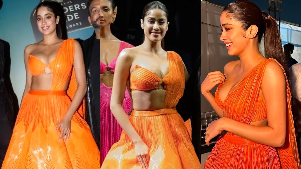 Janhvi Kapoor New Sizzling Fashion Ramp Walk Video | Janhvi Kapoor New Hot Video | Actress Hot Video