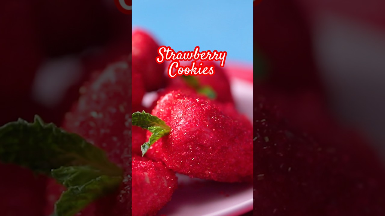 These fruity delights are the perfect blend of sweetness and freshness 🍓🍪