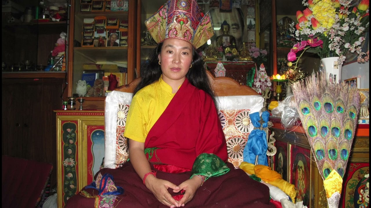 KHANDROS, DAKINIS  Khandro Kunga Bhuma Rinpoche