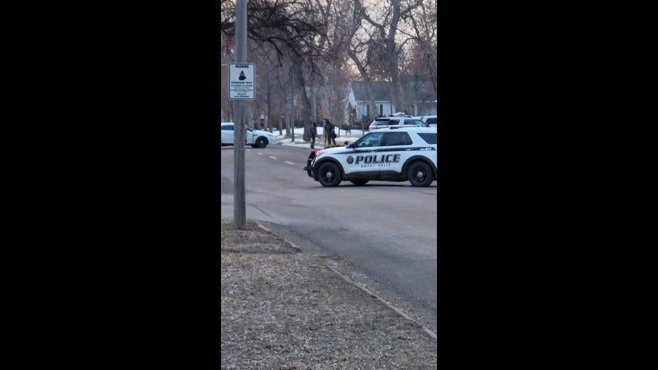 Suspect in standoff with police in Great Falls - YouTube