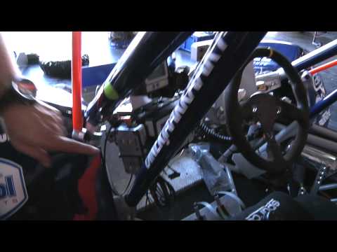 Dakar 2011 (English) Tim Coronel presents the McRae buggy and all that goes with him