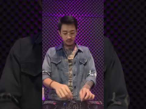 DJ BEAUTY AND A BEAT FULL SONG