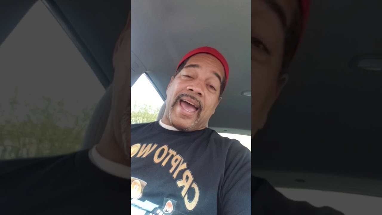 DoorDash/ Grubhub/Postmates Drivers Happy New Years 🎉  Everyone be safe !