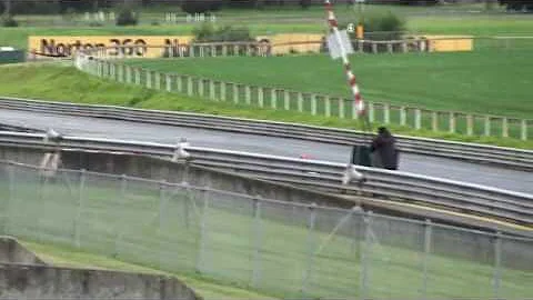 Samantha Reid competing at the Sandown Victorian S...