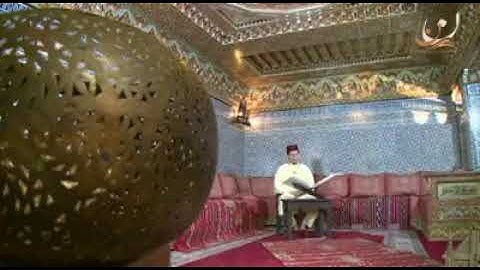 وَلَقَدْ كَرَّمْنَا بَنِي آدَمَ وَحَمَلْنَاهُمْ فِي الْبَرِّ وَالْبَحْرِ. القارئ عبدالكريم الدغوش