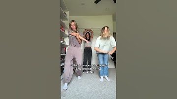 This trend, but make it bookish 😝📚 #bookish #booktube #bookbesties