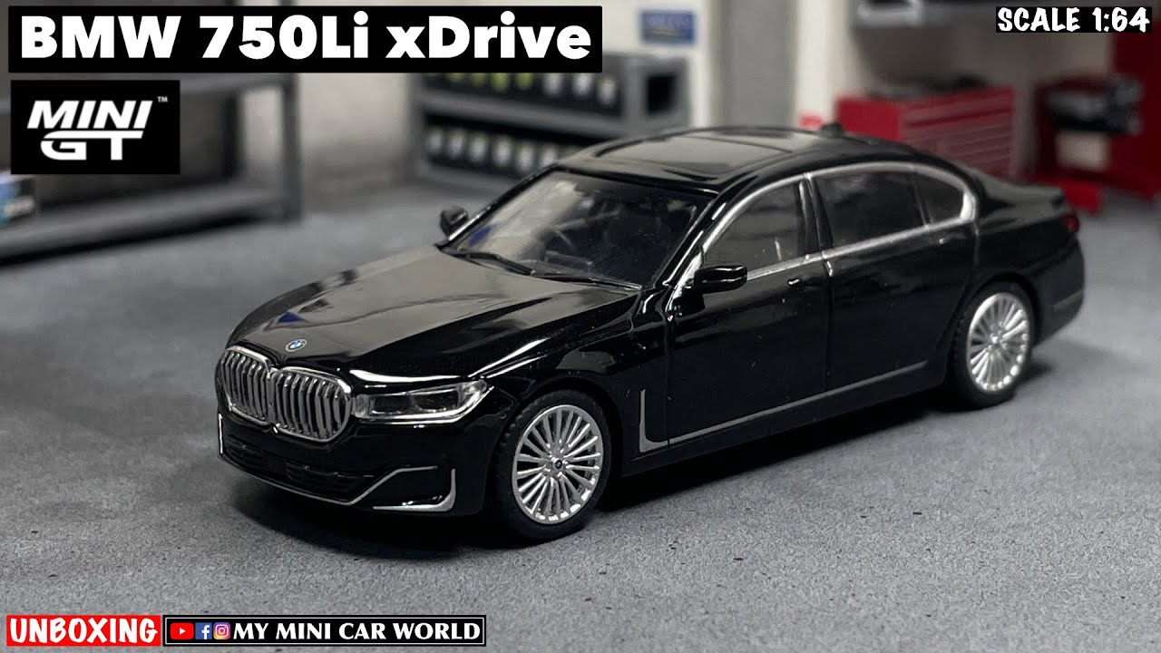 FIRST LOOK: MINI GT 1:64 BMW 7 Series! •