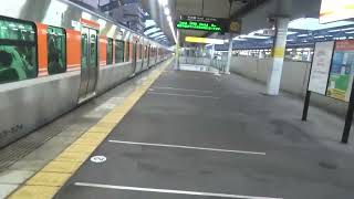 勝川駅で、３１５系電車の発車シーンを時速１３０キロメートル運転実施２日目に撮影したこと