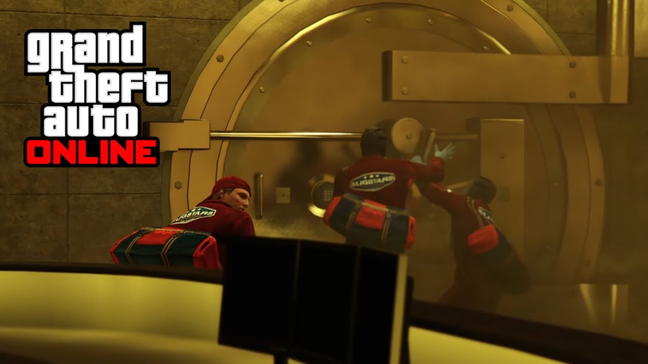 When Bro Says "Hop On Let's Do A Heist"