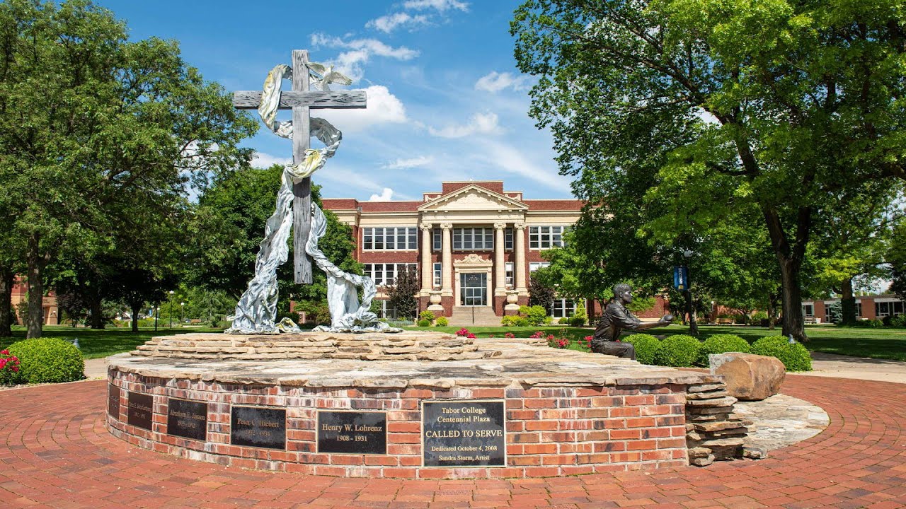 Tabor College 2025 Undergraduate Commencement