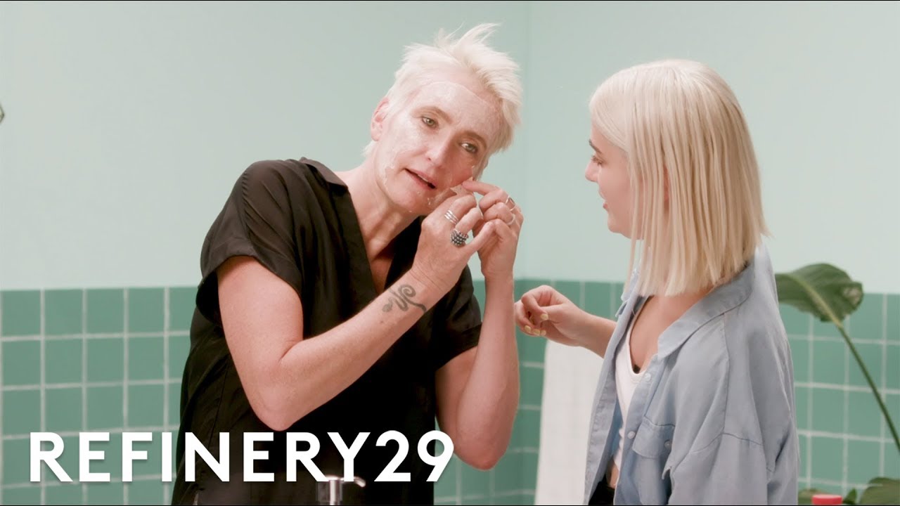 i-teach-my-mom-my-go-to-face-mask-routine-refinery29-youtube