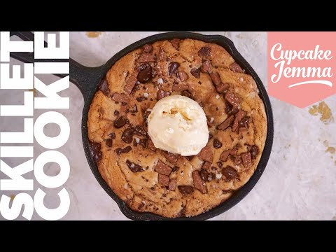 Video: Pizza Pan Cookie Wedges Mit Fudgy Zuckerguss