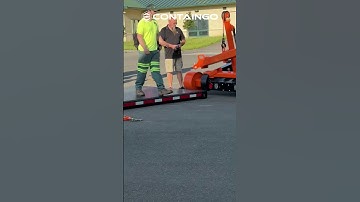 John Shows our Client How to Load a Flat Rack onto our Mobilizer Trailer | ContainGo