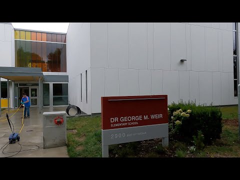 Dr George M Weir Elementary School - Vancouver BC Canada - Walking Tour