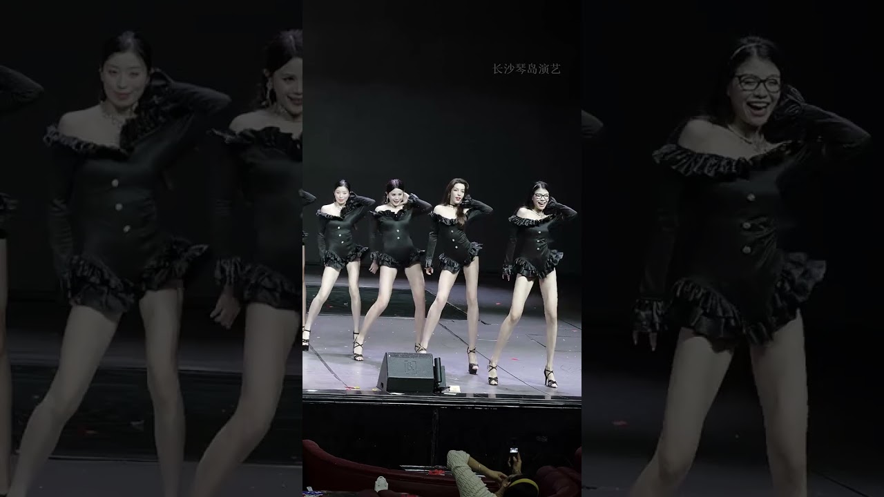 中國·琴島之夜每晚兩個半小時歌舞綜藝演出,節目涵蓋舞臺劇/嗨歌/ 熱舞/搖滾 /特技/搞笑等,喜歡看演出的朋友不要錯過哦,每晚八點半到十一點演出。 #美女 #跳舞 #舞蹈 #熱門 #琴島演藝