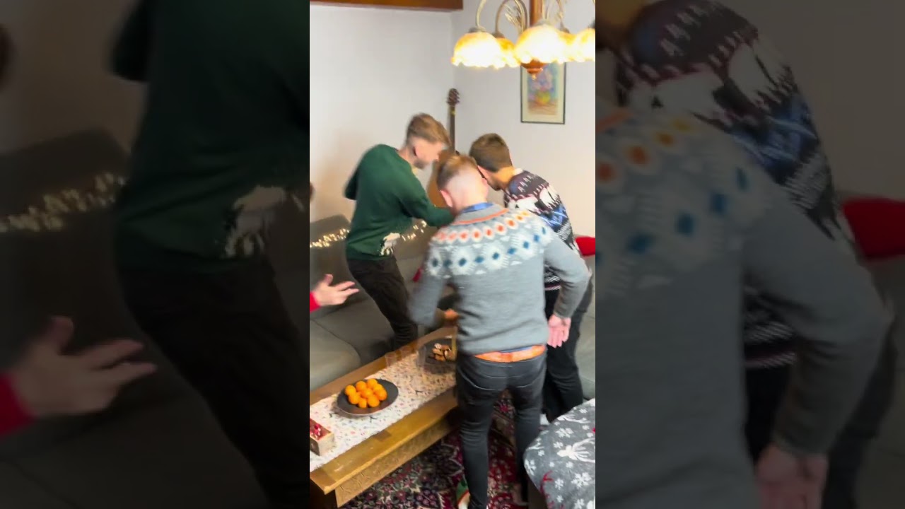 Razkrivamo vam delček refrena 🫣, zelo kmalu pa tudi celotno pesem 😉.