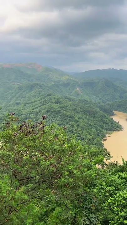 Hanging bridge dito lng yan sa Caza peregrine