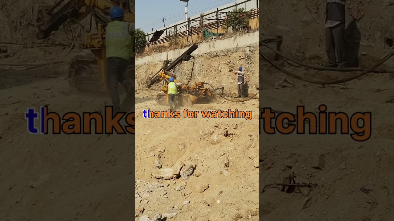 Roc crawler drilling machine working||DTH drilling machine