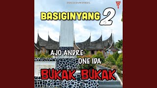 Download Lagu Buruang Jo Pikek (feat. One Ida) Download Lagu Buruang Jo Pikek (feat. One Ida)