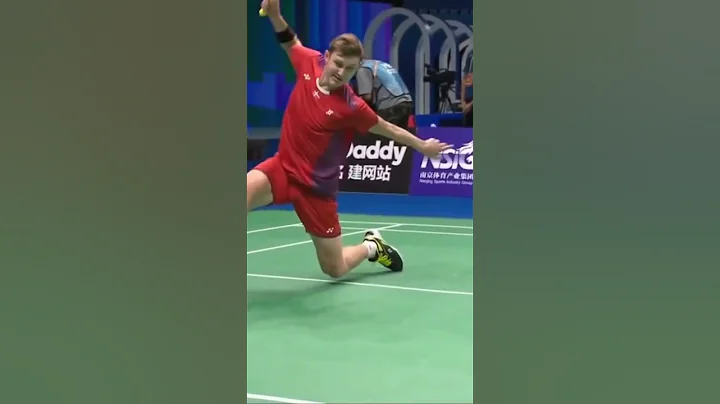 You Have Powerful SMASH!!Viktor Axelsen said to ANJO🇵🇹 #viktoraxelsen #funnybadminton #trending #bwf - DayDayNews