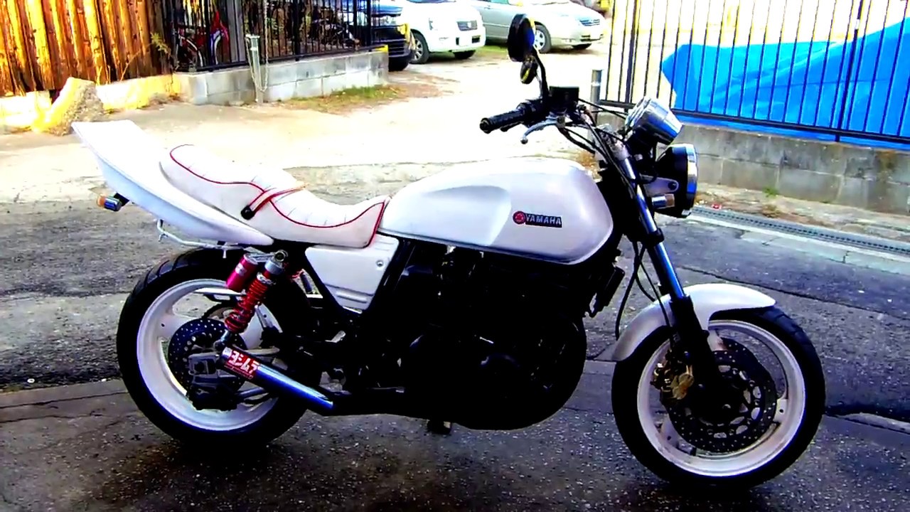 ☆XJR400R☆車検合格済み登録だけで車検2年付きになります☆良音