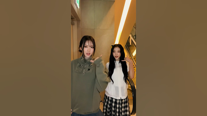 why you keep callin'? 💬 #NewJeans #뉴진스 #HYEIN #HAERIN #NewJeans_is_Everywhere