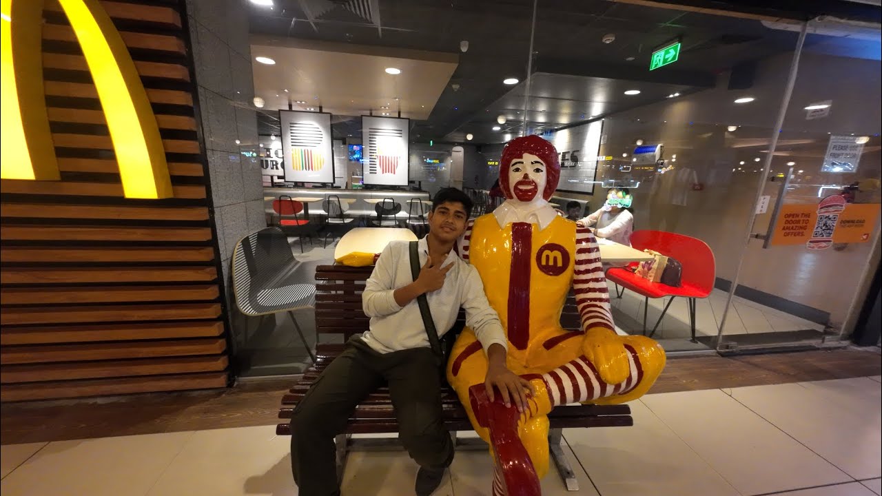 Aunty be like Bata ke video bana chiye tha 😅